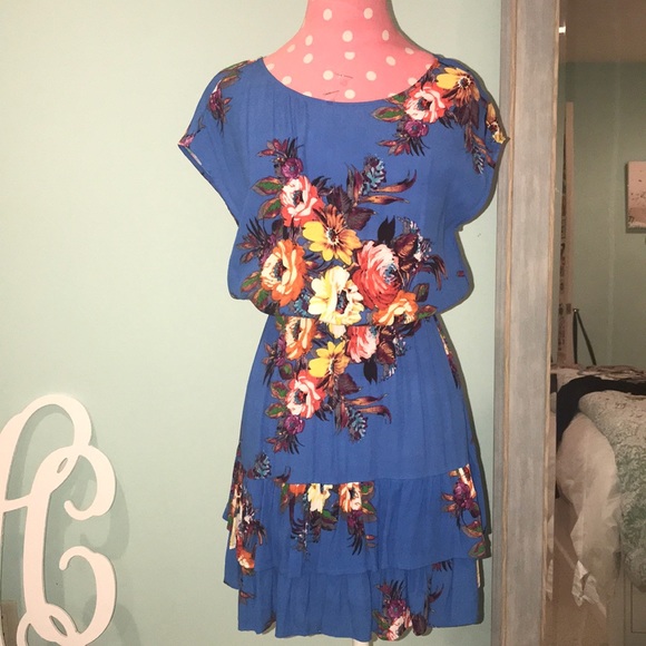Anthropologie dress - Picture 2 of 5